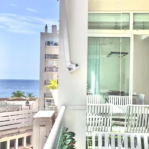 Apartment Luxurious 2 Bedrooms Apartment, 30 Meter From, Nice